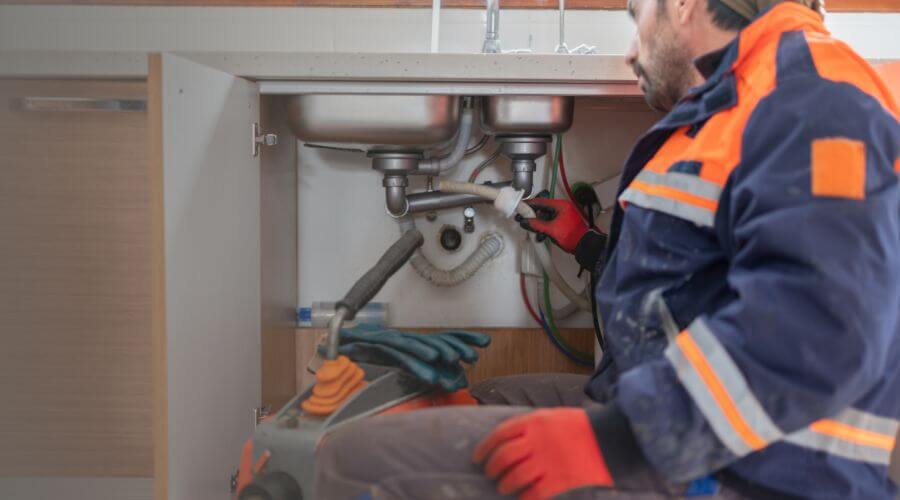 Professional slab leak plumber services in Lewis Center, OH